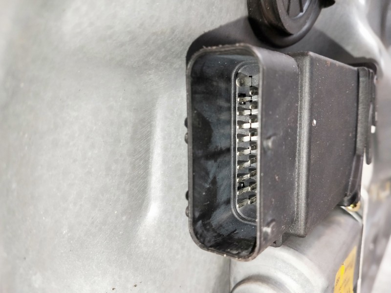 Recambio de elevalunas delantero derecho para volkswagen golf iv berlina (1j1) referencia OEM IAM 1J1837730AE 1C1959802A 3P