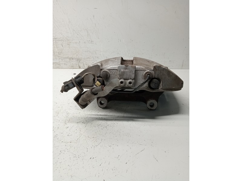 Recambio de pinza freno delantera derecha para audi a8 (4e2) referencia OEM IAM   