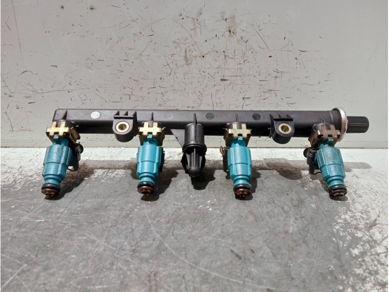 Recambio de rampa inyectora para fiat punto berlina (188) referencia OEM IAM 0280151073  