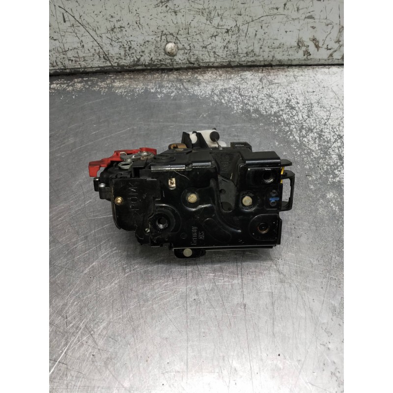 Recambio de motor cierre centralizado trasero izquierdo para volkswagen golf v berlina (1k1) referencia OEM IAM 7L0839015  5P
