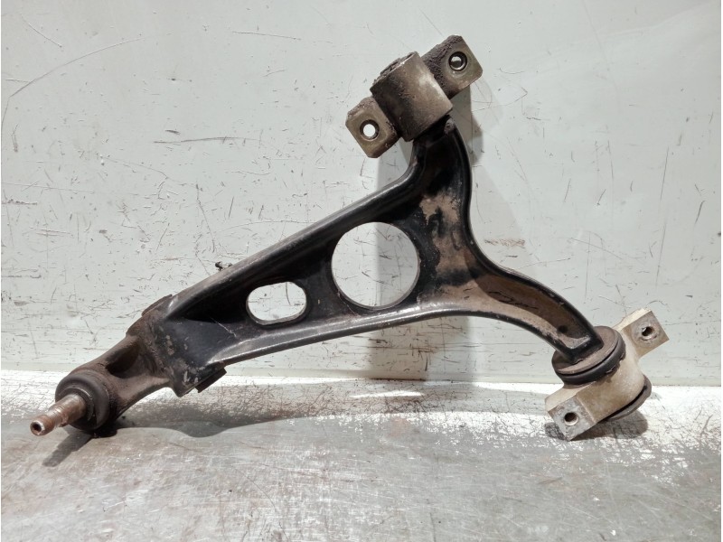 Recambio de brazo suspension inferior delantero derecho para alfa romeo 147 (190) referencia OEM IAM 60624988  