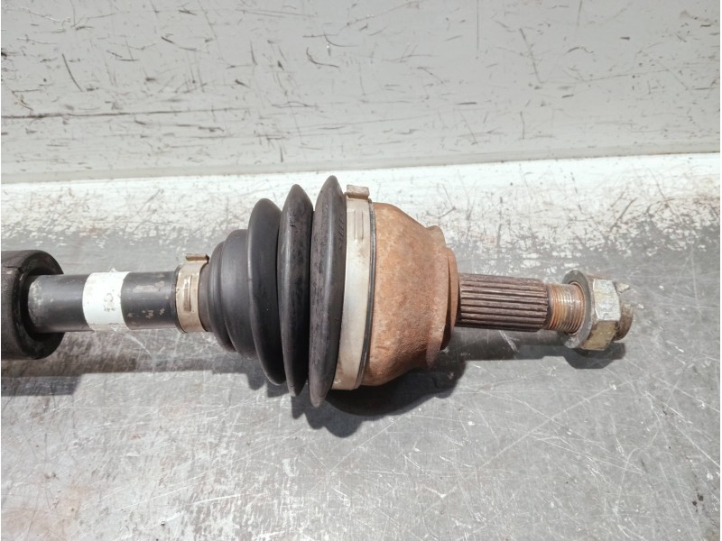 Recambio de transmision delantera izquierda para alfa romeo 147 (190) referencia OEM IAM   