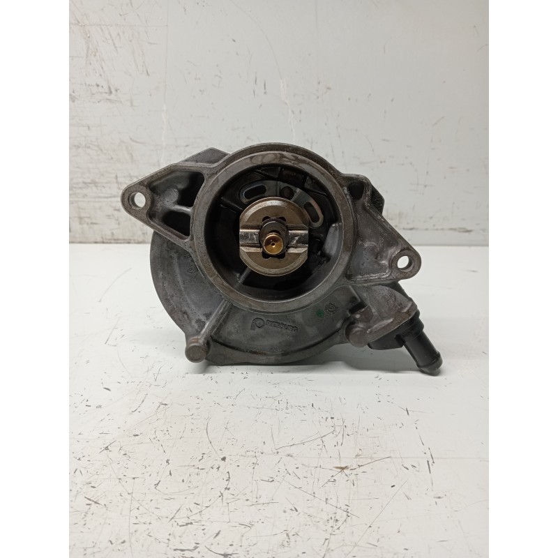 Recambio de depresor freno / bomba vacio para audi a8 (4e2) referencia OEM IAM 057145100AE  