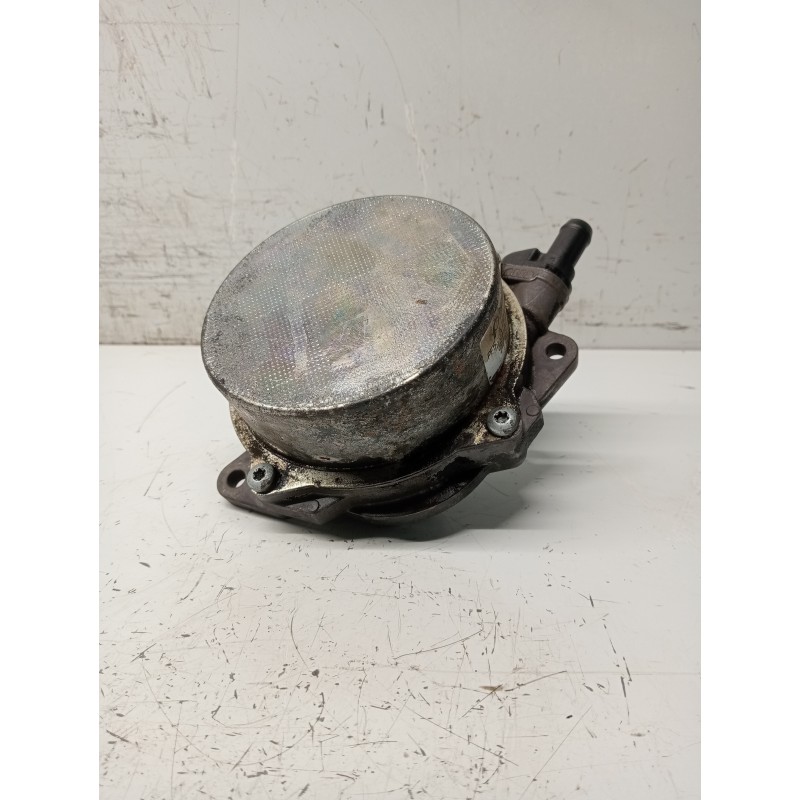 Recambio de depresor freno / bomba vacio para audi a8 (4e2) referencia OEM IAM 057145100AE  