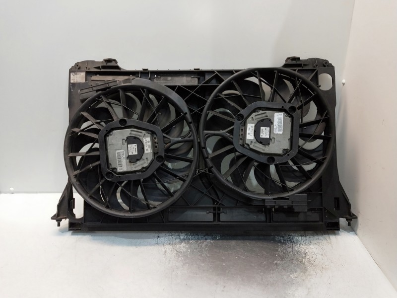 Recambio de electroventilador para audi a8 (4e2) referencia OEM IAM 4E0121205B 0130706815 