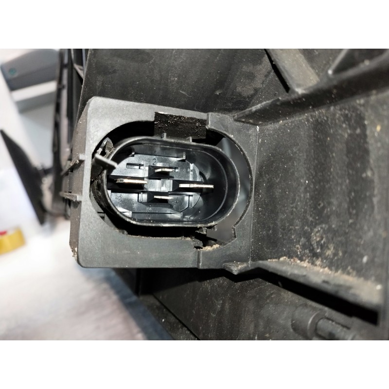Recambio de electroventilador para audi a8 (4e2) referencia OEM IAM 4E0121205B 0130706815 