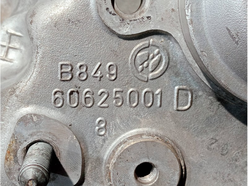 Recambio de brazo suspension superior delantero derecho para alfa romeo 147 (190) referencia OEM IAM 60625001  