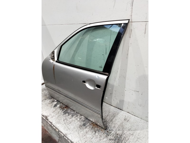 Recambio de puerta delantera izquierda para mercedes clase e (w210) berlina diesel 270 cdi (210.016) referencia OEM IAM   4P