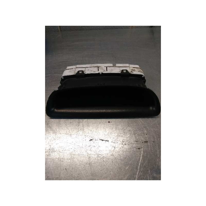 Recambio de pantalla multifuncion para hyundai matrix (fc) 1.5 crdi gls referencia OEM IAM 9400817100 707008400H F22 YFA
