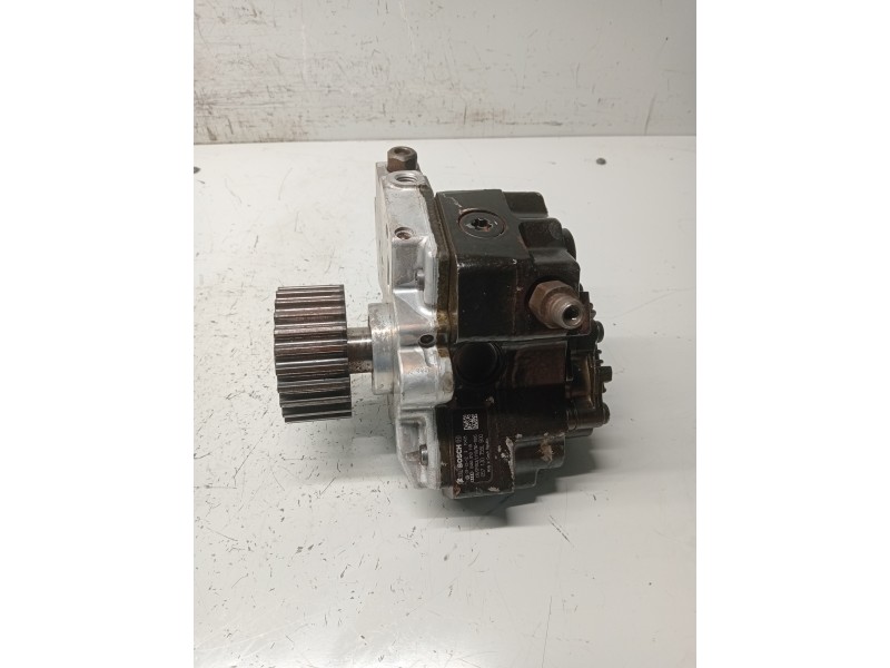 Recambio de bomba inyeccion para audi a8 (4e2) referencia OEM IAM 0445010119 057130755L 
