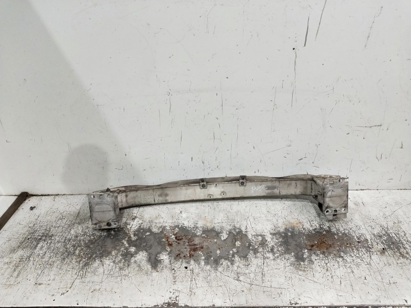 Recambio de refuerzo paragolpes delantero para audi a8 (4e2) referencia OEM IAM   ELECTRICO