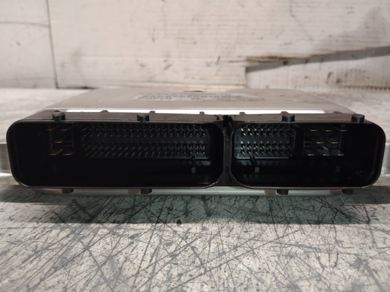 Recambio de centralita motor uce para audi a6 avant (4b5) 2.5 tdi quattro referencia OEM IAM 0281010207 4Z7907401 D01