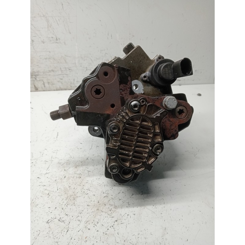 Recambio de bomba inyeccion para audi a8 (4e2) referencia OEM IAM 0445010119 057130755L 