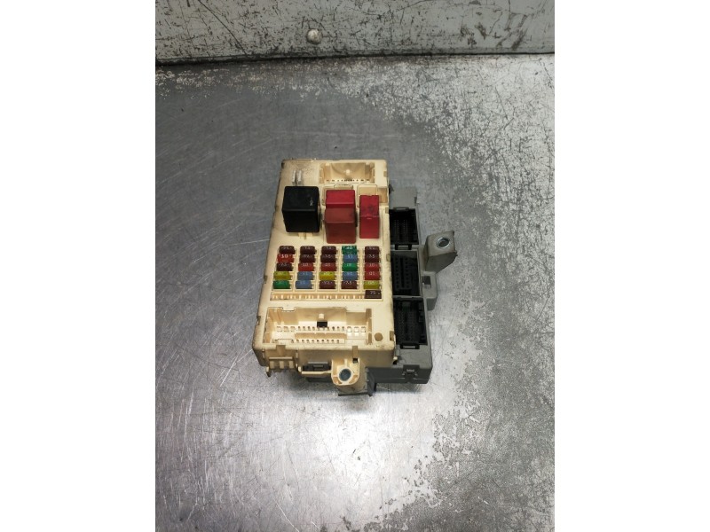 Recambio de caja reles / fusibles para peugeot boxer caja cerrada, acristalado (bat. 3450) (333) (2007 =>) referencia OEM IAM C1