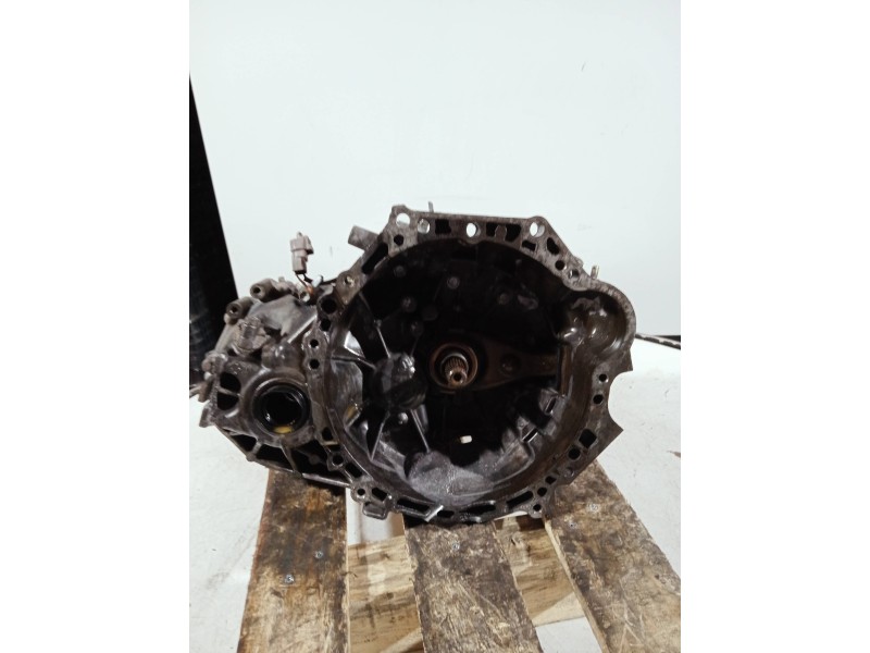 Recambio de caja cambios para toyota celica (t23) referencia OEM IAM 11013247  5V