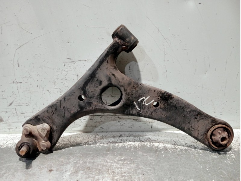 Recambio de brazo suspension inferior delantero izquierdo para toyota celica (t23) referencia OEM IAM   