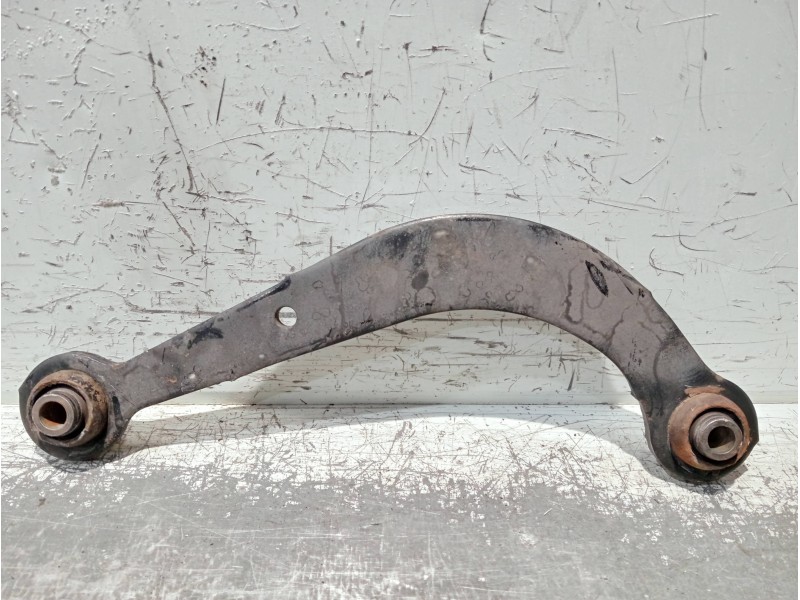 Recambio de brazo suspension superior trasero izquierdo para toyota celica (t23) referencia OEM IAM   