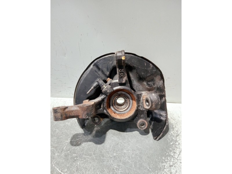 Recambio de mangueta delantera derecha para toyota celica (t23) referencia OEM IAM   