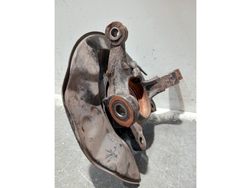 Recambio de mangueta delantera izquierda para toyota celica (t23) referencia OEM IAM   