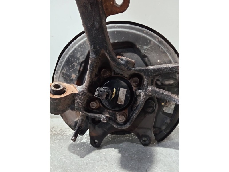 Recambio de mangueta trasera izquierda para toyota celica (t23) referencia OEM IAM 8954432020  