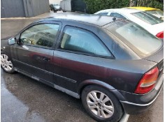 opel astra g berlina del año 2000 2