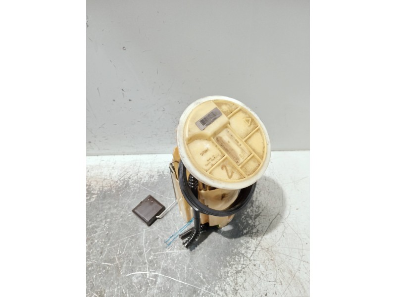 Recambio de bomba combustible para mercedes clase cls (w219) referencia OEM IAM A2114701694 0580303018 