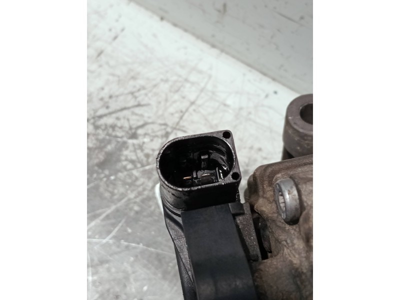 Recambio de alternador para mercedes clase cls (w219) referencia OEM IAM A0131546402 0121715011 