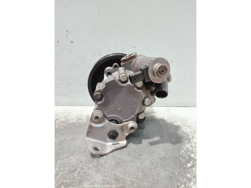 Recambio de bomba direccion para mercedes clase cls (w219) referencia OEM IAM A0044664201 7693955208 