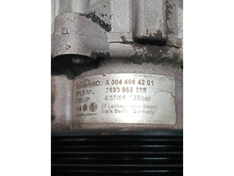 Recambio de bomba direccion para mercedes clase cls (w219) referencia OEM IAM A0044664201 7693955208 