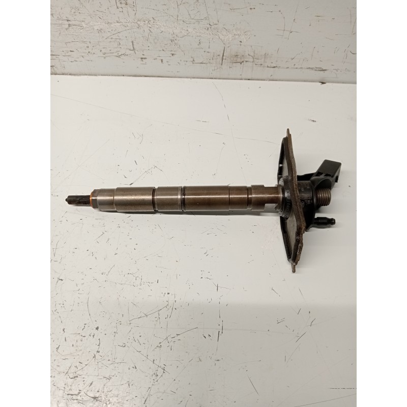 Recambio de inyector para audi a8 (4e2) referencia OEM IAM 0445115058 057130277AG BOSCH