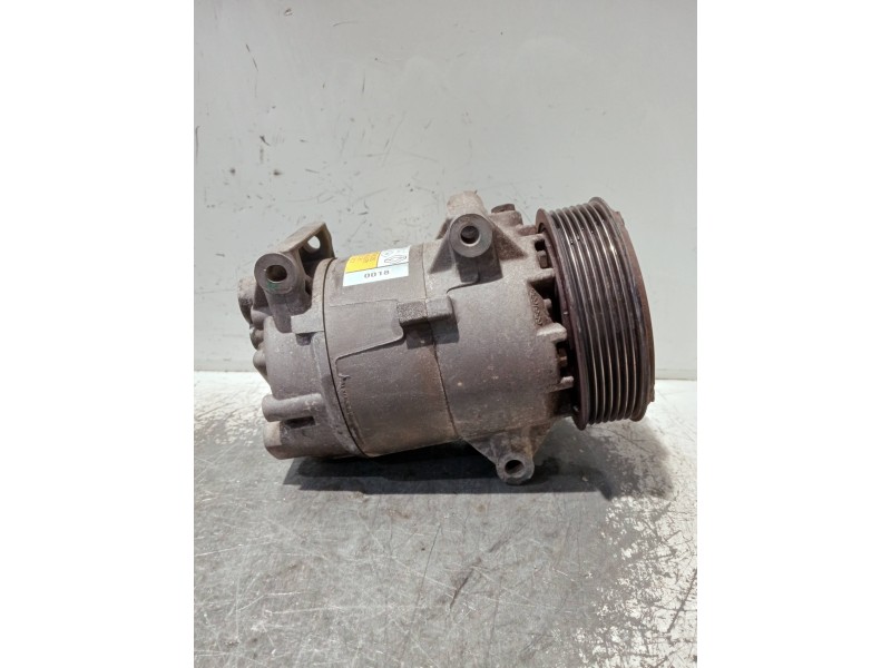 Recambio de compresor aire acondicionado para renault megane ii classic berlina referencia OEM IAM 8200309193 01140018 
