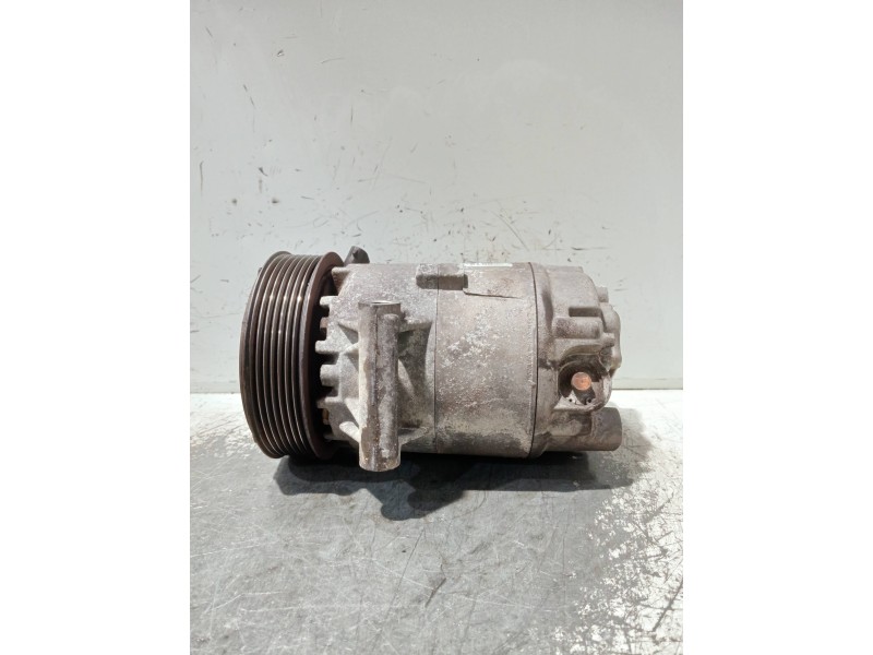 Recambio de compresor aire acondicionado para renault megane ii classic berlina referencia OEM IAM 8200309193 01140018 
