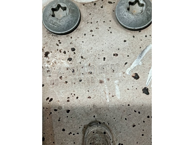 Recambio de brazo suspension superior delantero derecho para mercedes clase cls (w219) referencia OEM IAM A2113309007  