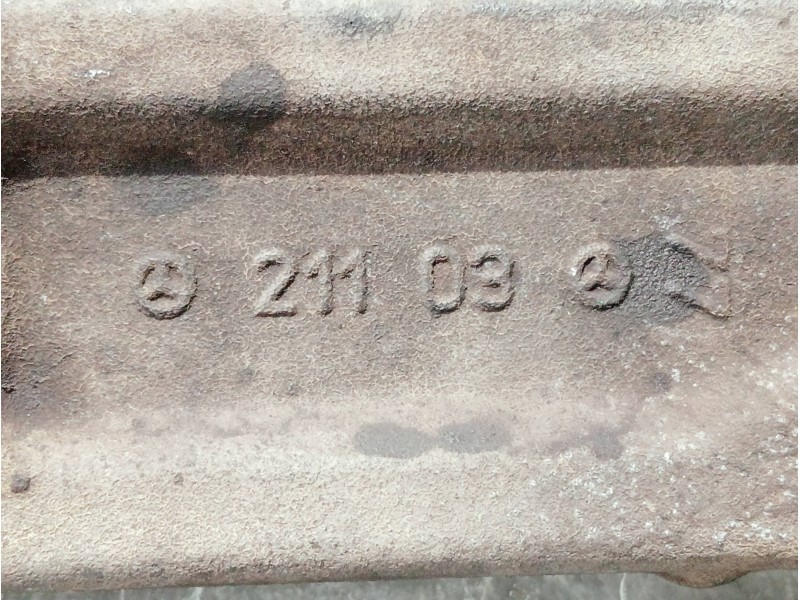 Recambio de brazo suspension inferior delantero izquierdo para mercedes clase cls (w219) referencia OEM IAM 21103  