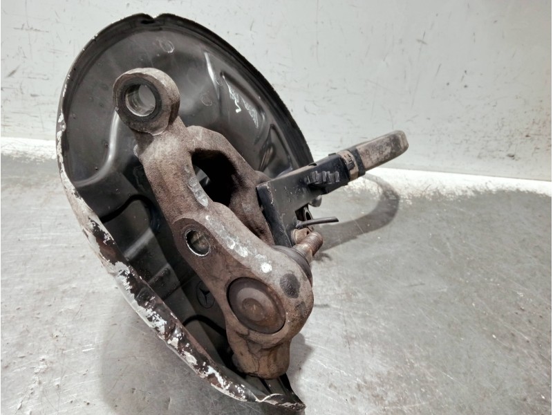 Recambio de mangueta delantera derecha para mercedes clase cls (w219) referencia OEM IAM   