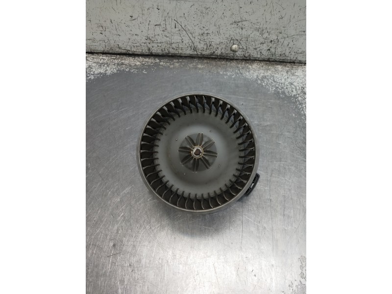 Recambio de motor calefaccion para toyota celica (t23) referencia OEM IAM 138010C4  