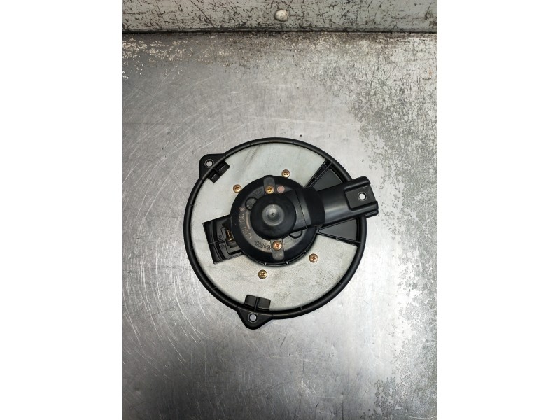 Recambio de motor calefaccion para toyota celica (t23) referencia OEM IAM 138010C4  