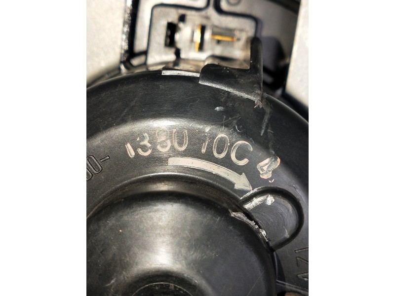 Recambio de motor calefaccion para toyota celica (t23) referencia OEM IAM 138010C4  