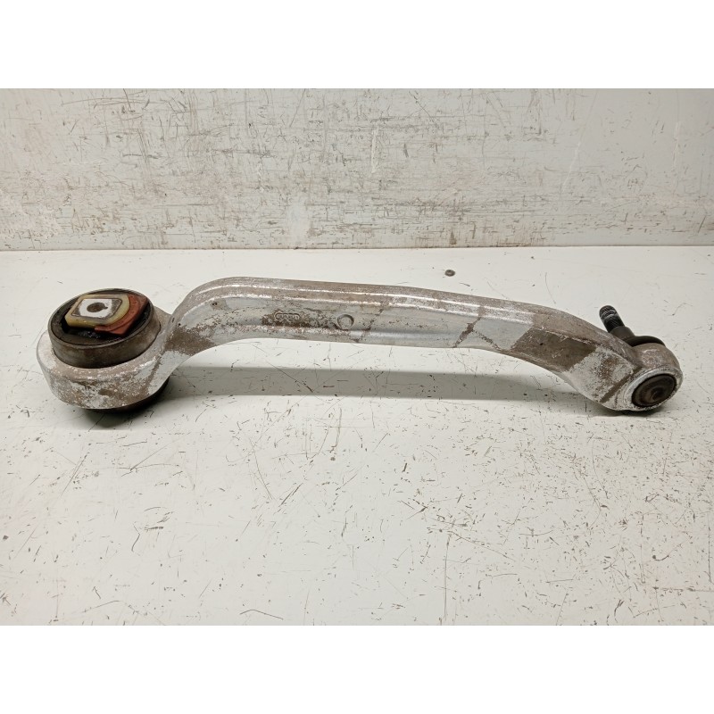 Recambio de brazo suspension inferior delantero izquierdo para audi a8 (4e2) referencia OEM IAM 4E0407695C  