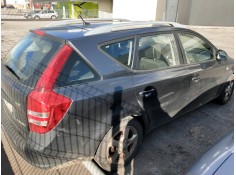 kia cee´d sporty wagon del año 2009 2