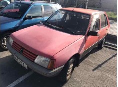 peugeot 205 berlina del año 1985