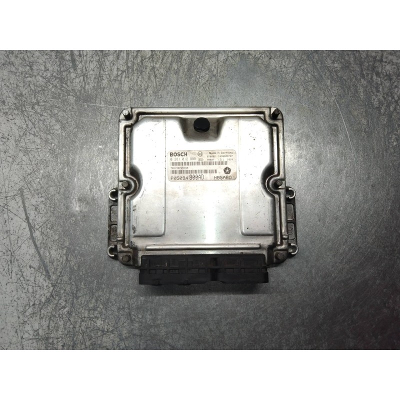Recambio de centralita motor uce para chrysler voyager (rg) 2.8 crd grand voyager limited referencia OEM IAM 0281012999 P0509480