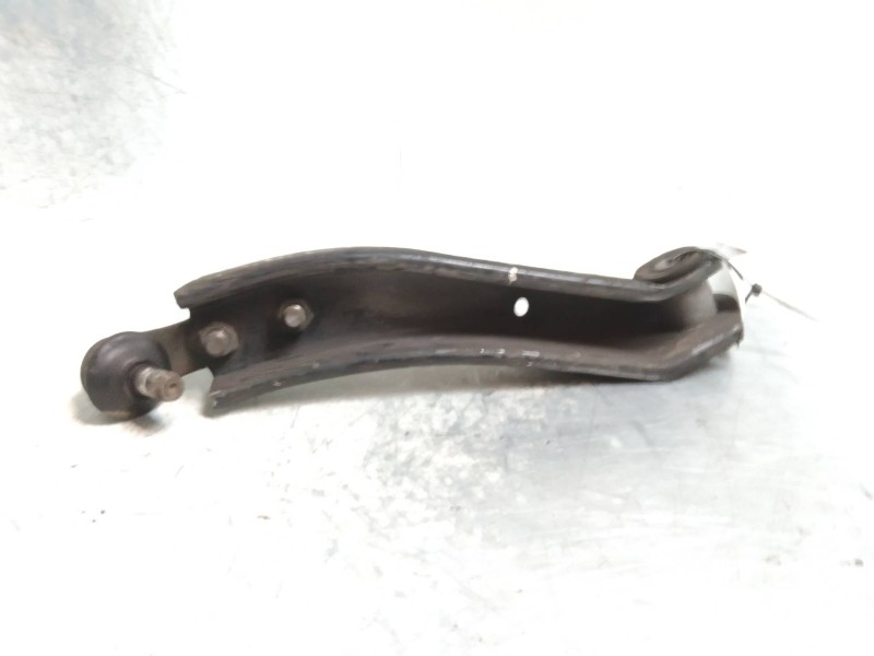 Recambio de brazo suspension inferior delantero derecho para opel corsa a city referencia OEM IAM   