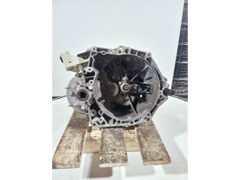 Recambio de caja cambios para citroen c4 berlina referencia OEM IAM 20DM69 3252776A 5V