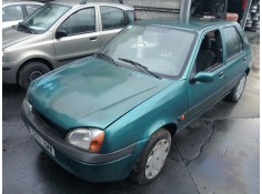 ford fiesta berlina (dx) del año 2000