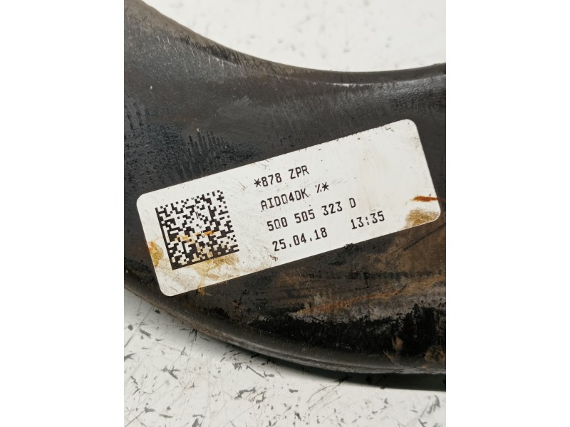 Recambio de brazo suspension superior trasero izquierdo para volkswagen arteon (3h7) referencia OEM IAM 5Q0505323D  