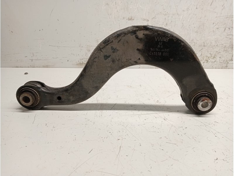 Recambio de brazo suspension superior trasero derecho para volkswagen arteon (3h7) referencia OEM IAM 5Q0505323D  
