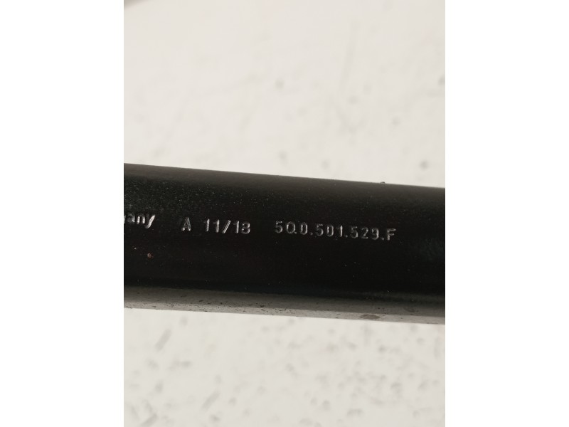 Recambio de brazo suspension inferior trasero izquierdo para volkswagen arteon (3h7) referencia OEM IAM 3Q0505311E  