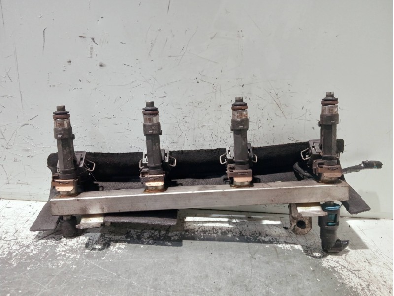 Recambio de rampa inyectora para opel corsa d referencia OEM IAM 0280151208  