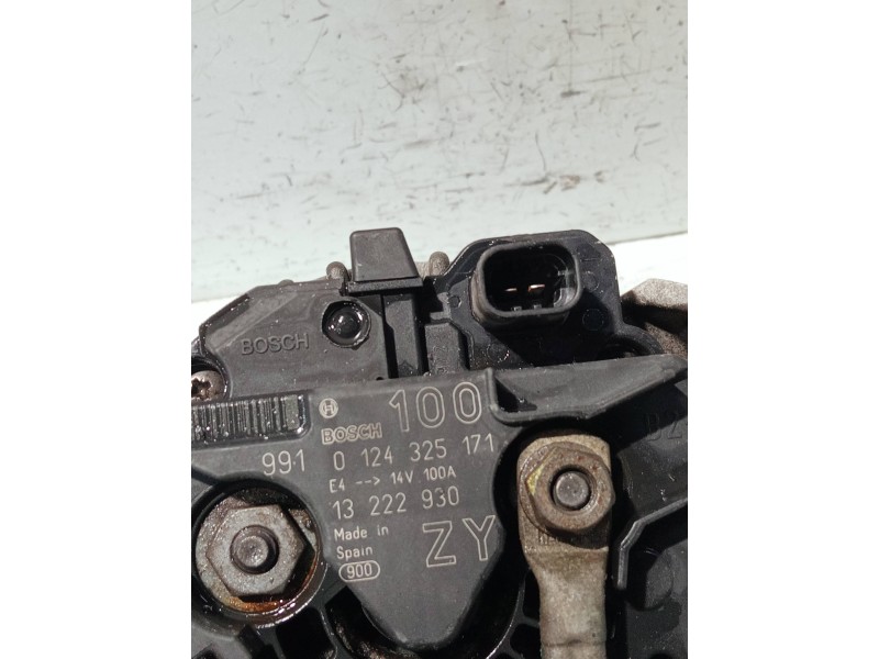 Recambio de alternador para opel corsa d referencia OEM IAM 13222930 0124325171 